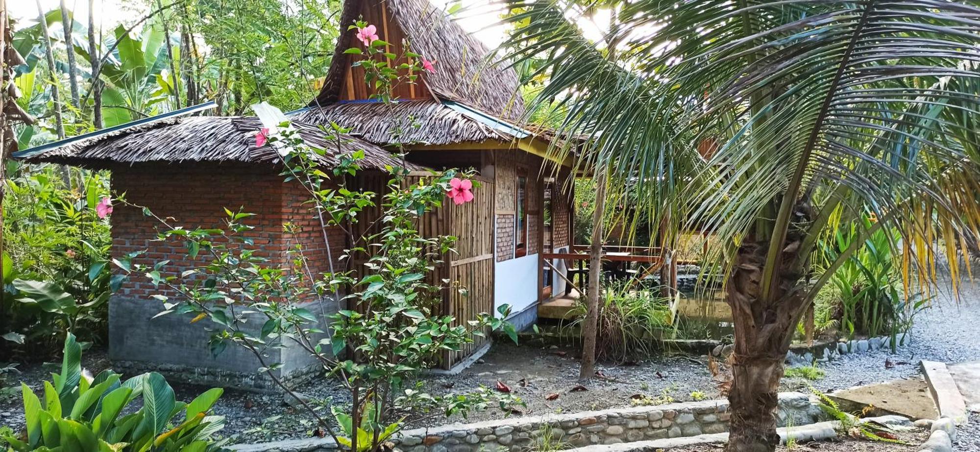 Magpie resto dan homestay Bukit Lawang Camera foto